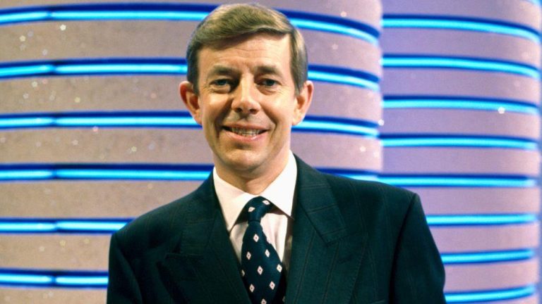 Henry Kelly: A Life of Fame, Success, and Contributions to Television